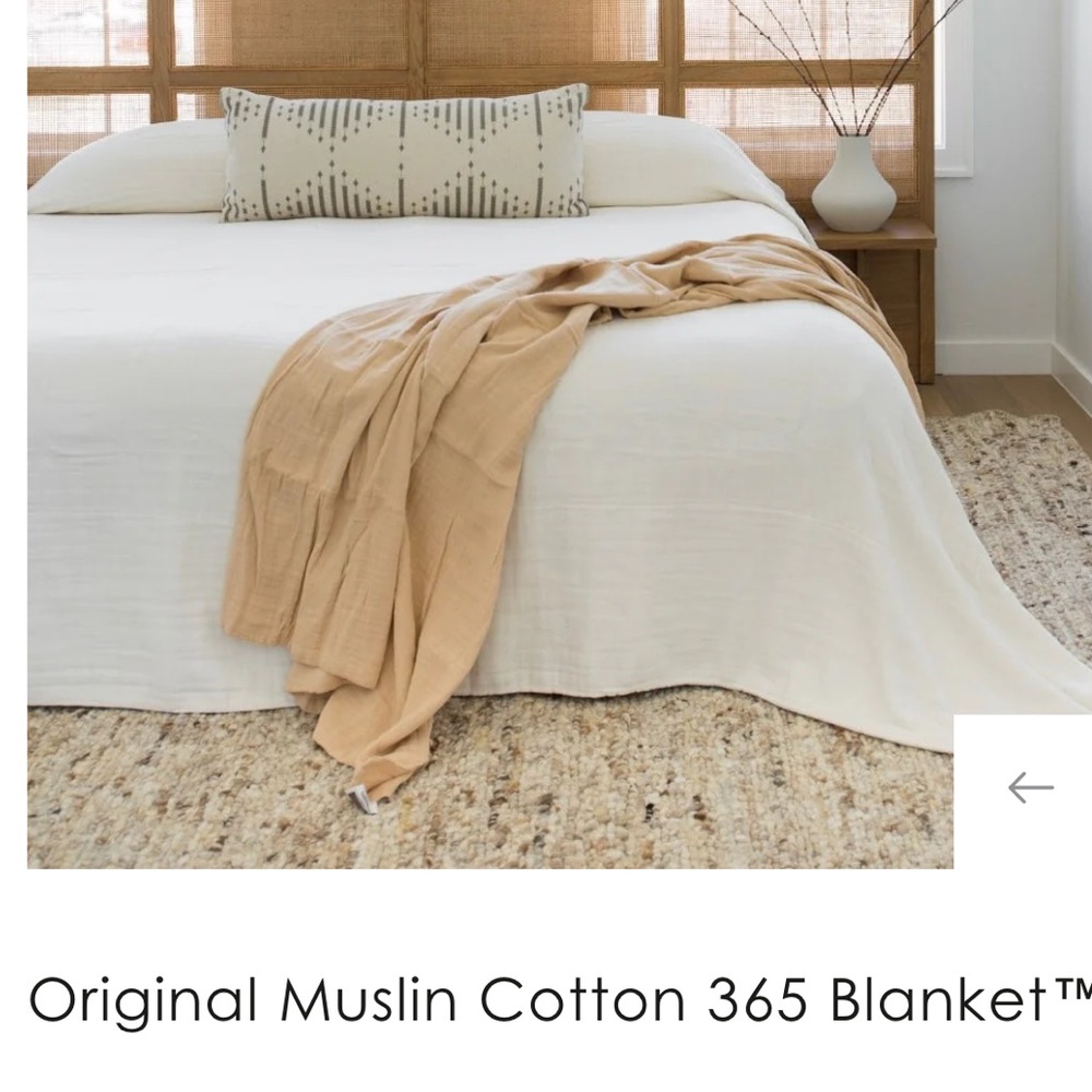 Oversized King Muslin Comfort Blanket